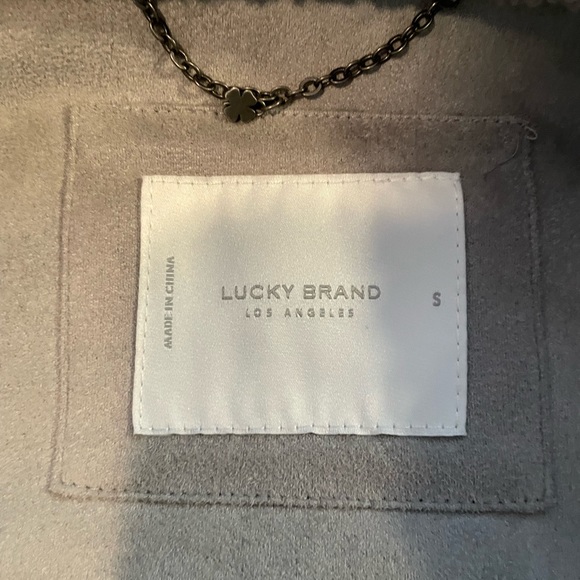 NWT cozy shacket - Picture 3 of 4